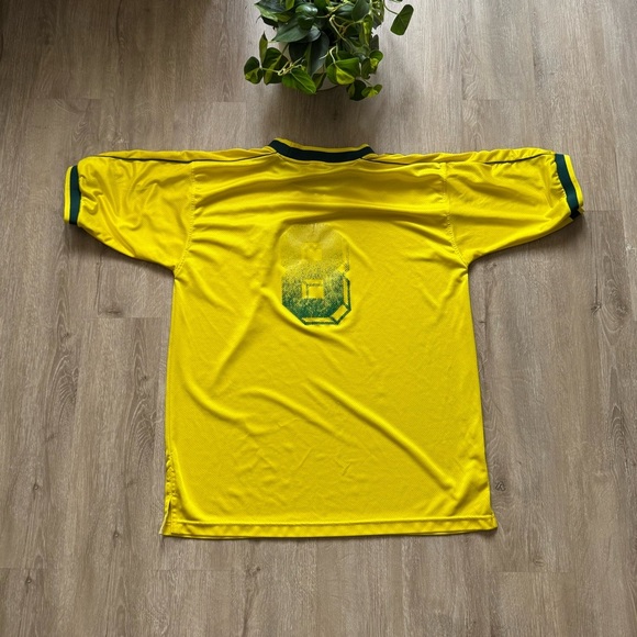 Men’s Vintage Brazil #8 Soccer Jersey High Voltage Brand - Picture 5 of 6